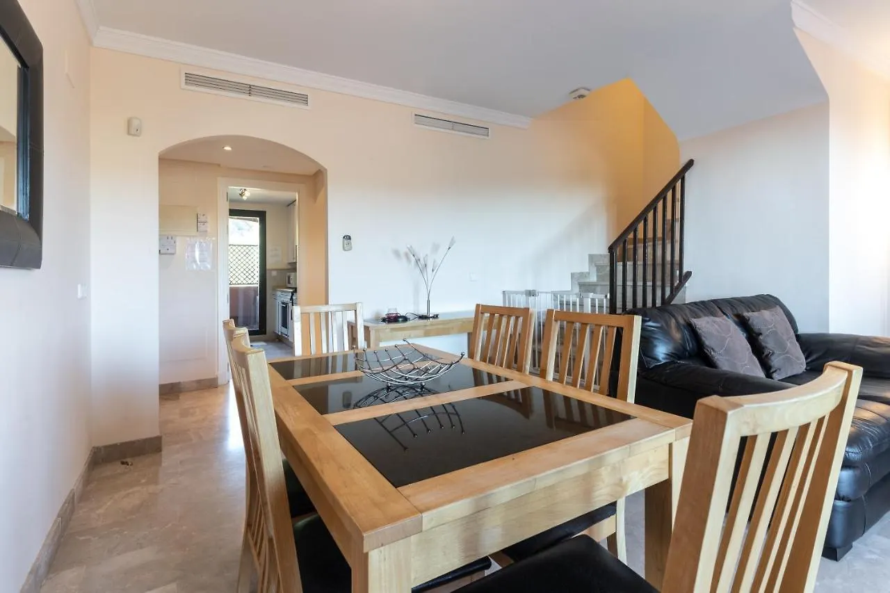 Duplex Apartment Estepona Spagna